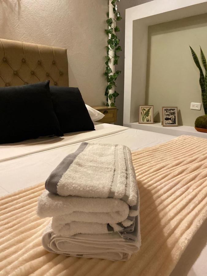 Subotanico Poblado, Medellin Apartment Bagian luar foto